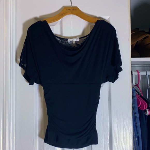 Waist cinching lace stretch top - Picture 3 of 3